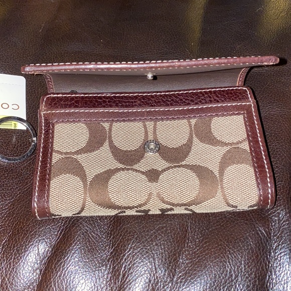 Coach Keychain Wallet - Picture 2 of 6